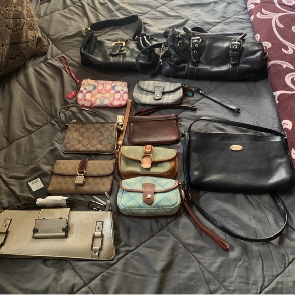 Dooney & Bourke Handbags - Lot of 11 Dooney&Bourke, guess, and coach purses and wristlet for resellers